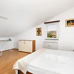 Villa Jakov Dubrava (Sibenik-Knin)