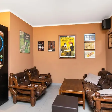 Villa Jakov *