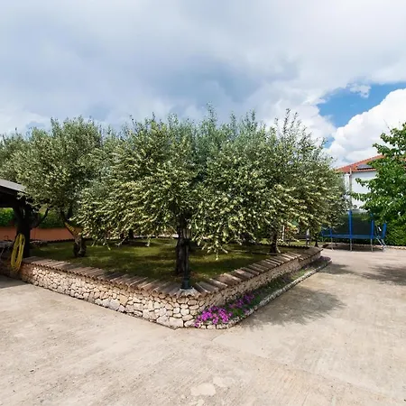 Jakov Villa Dubrava (Sibenik-Knin)