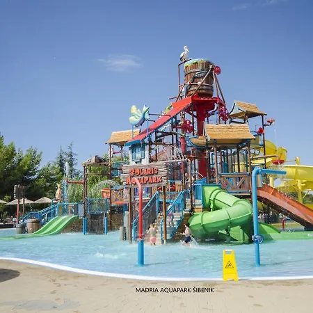 Jakov * Dubrava (Sibenik-Knin)