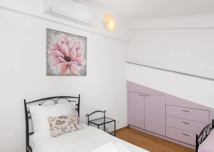 Villa Jakov Dubrava (Sibenik-Knin)