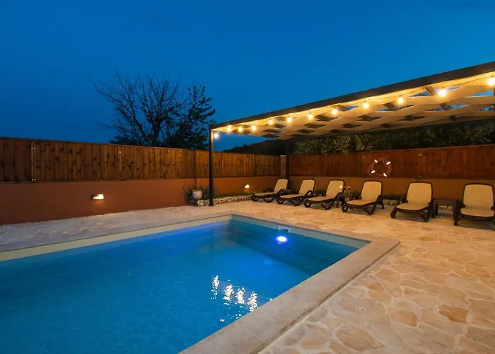 Jakov Dubrava (Sibenik-Knin)